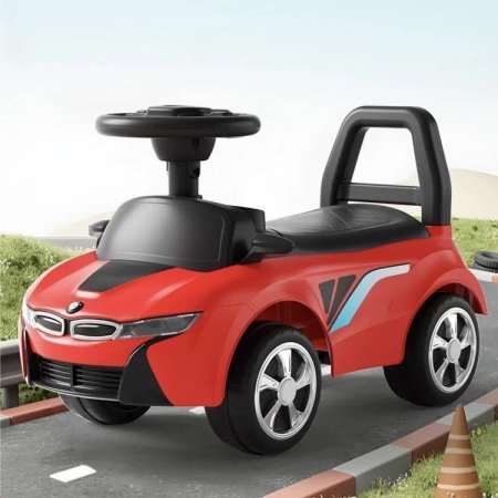 سيارة بي إم للأطفال بدفع الأرجل